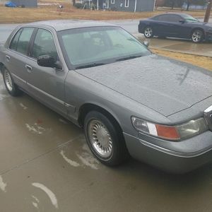 Grand Marquis 2002
